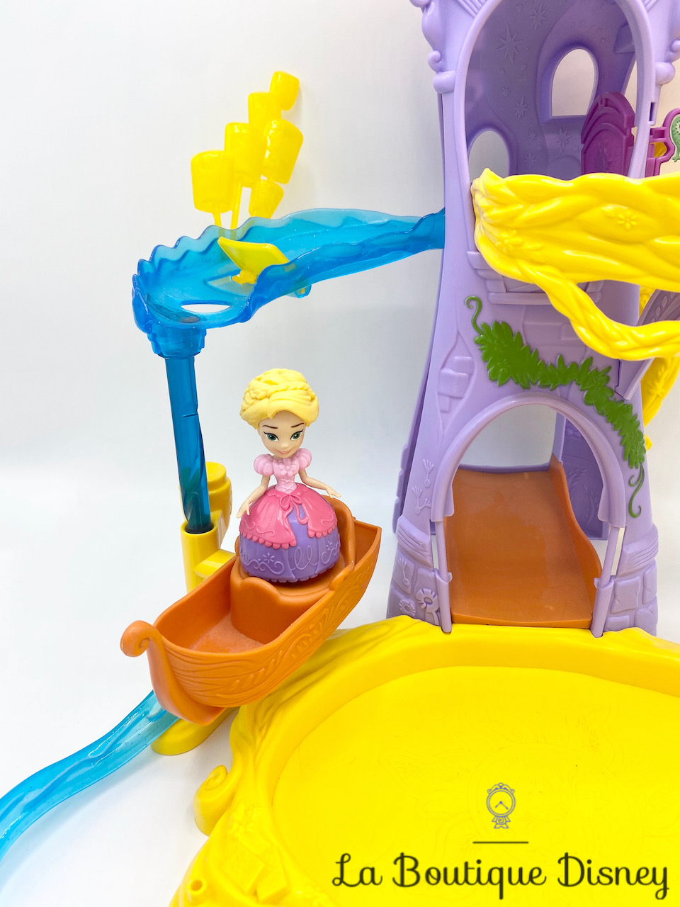 Disney Princesses bateau promenade Raiponce Flyn Jouet de reve