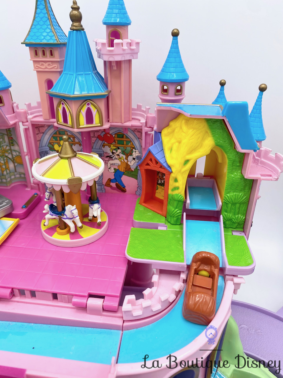 Polly Pocket Disney Magic Kingdom - chateau Disney