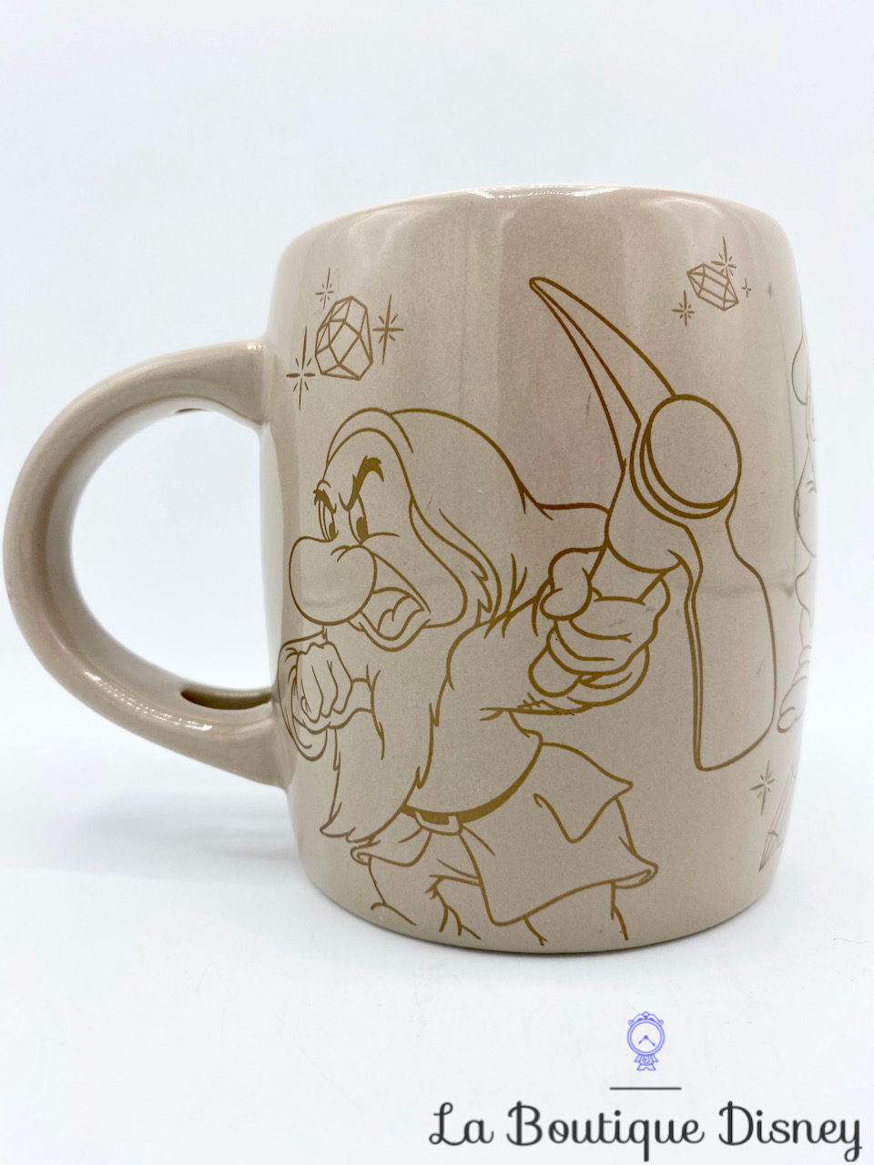 tasse-grincheux-disneyland-paris-disney-cuillere-mug-marron-blanche-neige-0