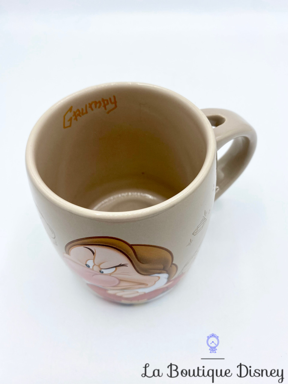 tasse-grincheux-disneyland-paris-disney-cuillere-mug-marron-blanche-neige-4