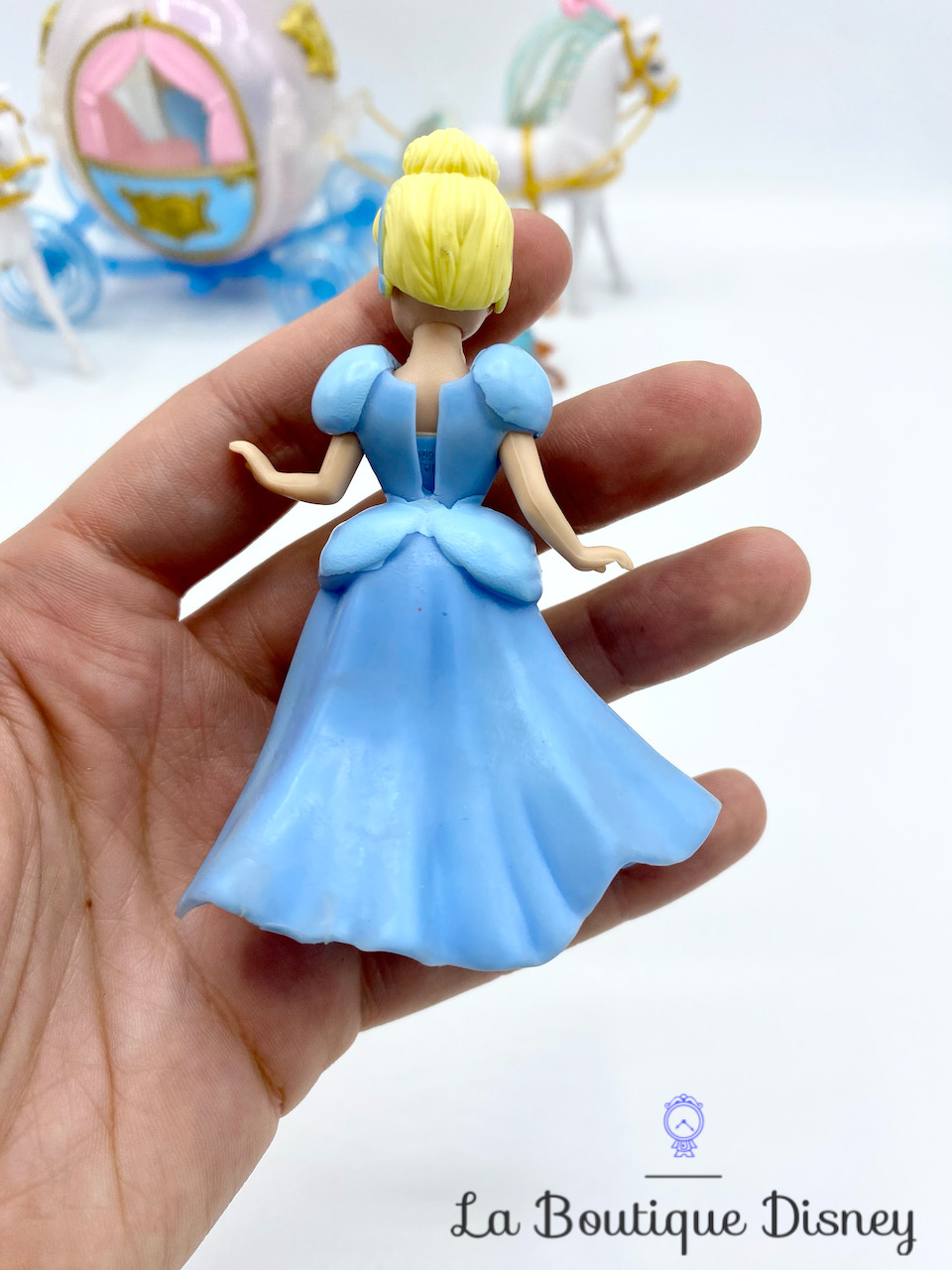 Figurine Magiclip Raiponce Disney Parks Disney Princess Deluxe Dress Up Set  Fashion Polly Pocket - Jouets/Magiclip, Little Kingdom et Polly - La  Boutique Disney