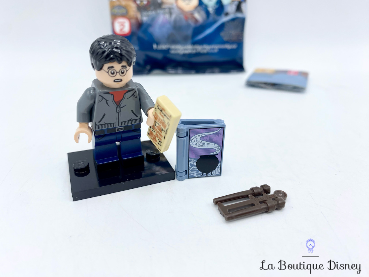 Jouet MiniFigures LEGO Harry Potter Série 2 71028 Mini Figurine Neville  Londubat - Jouets/LEGO - La Boutique Disney