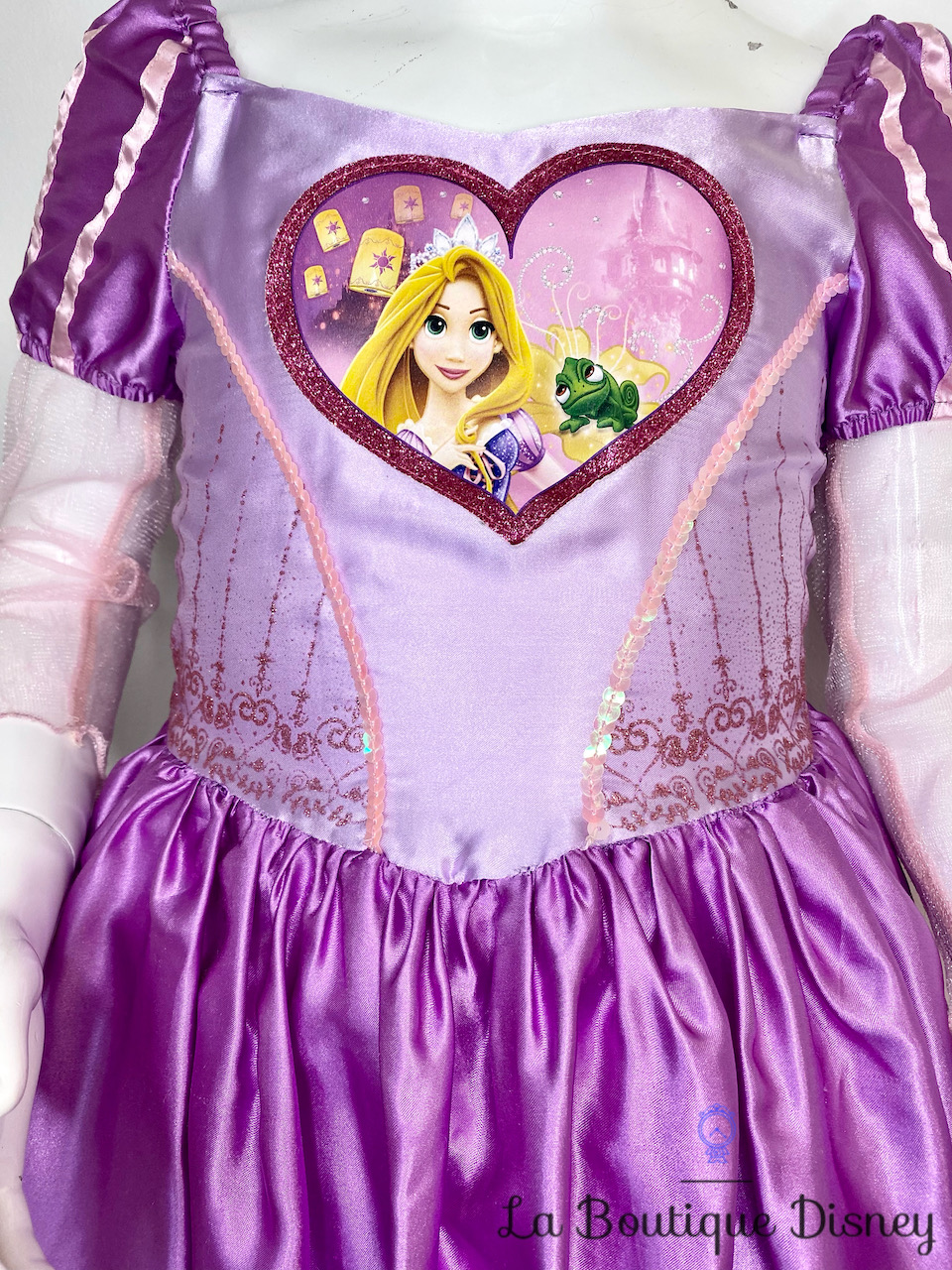 déguisement-raiponce-disney-rubies-taille-8-ans-robe-princesse-violet-coeur-princesse-pascal-15