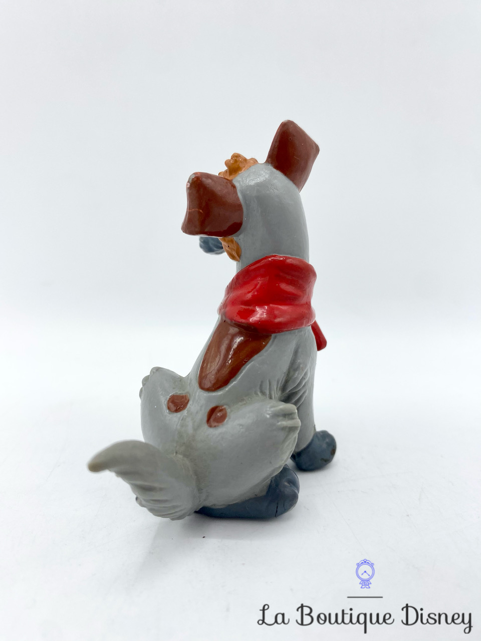 figurine-roublard-chien-oliver-et-compagnie-bully-disney-foulard-rouge-2