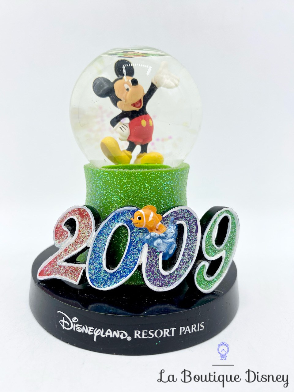 Verre Mickey DISNEYLAND PARIS rouge Disney - Idée cadeaux - leszitounes