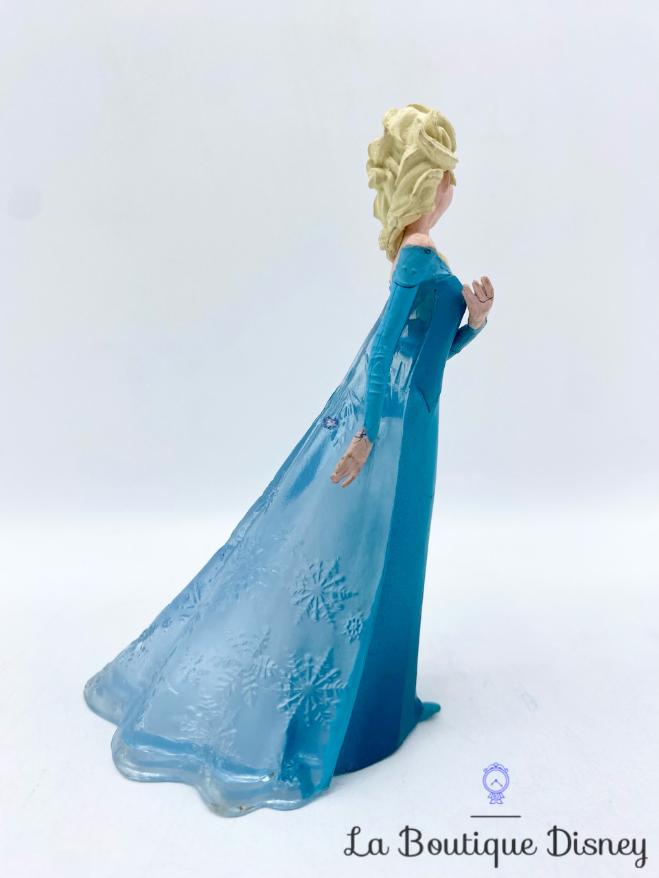 figurine-elsa-la-reine-des-neiges-disney-bullyland-robe-bleue-3