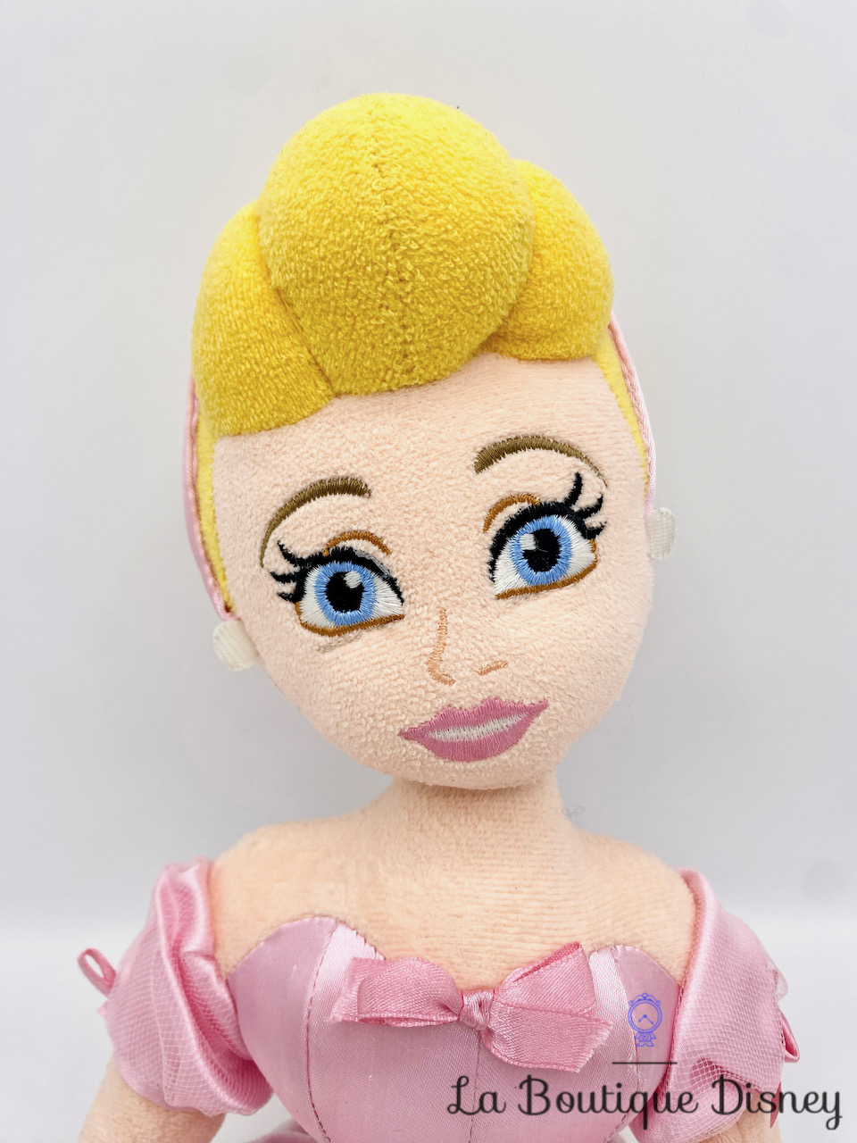 poupée-chiffon-cendrillon-robe-rose-disney-store-princesse-5