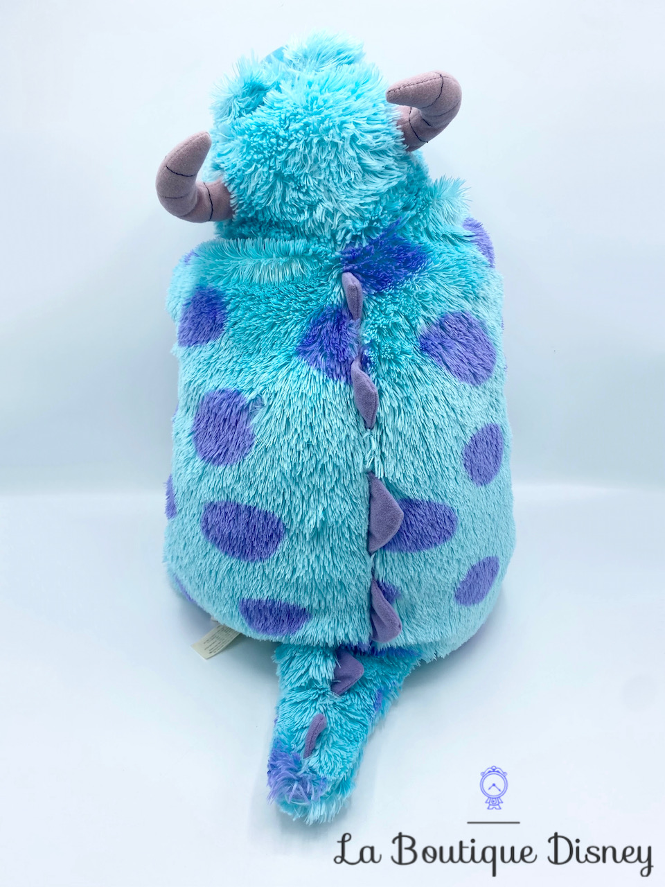 coussin-pliable-sulli-monstres-et-cie-disney-parks-disneyland-peluche-bleu-sully-monstres-et-compagnie-3