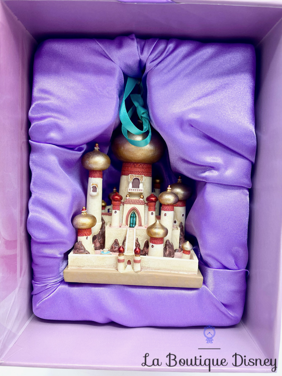 ornement-disney-castle-collection-aladdin-chateau-7-édition-limitée-disney-store-boule-noel-suspension-3