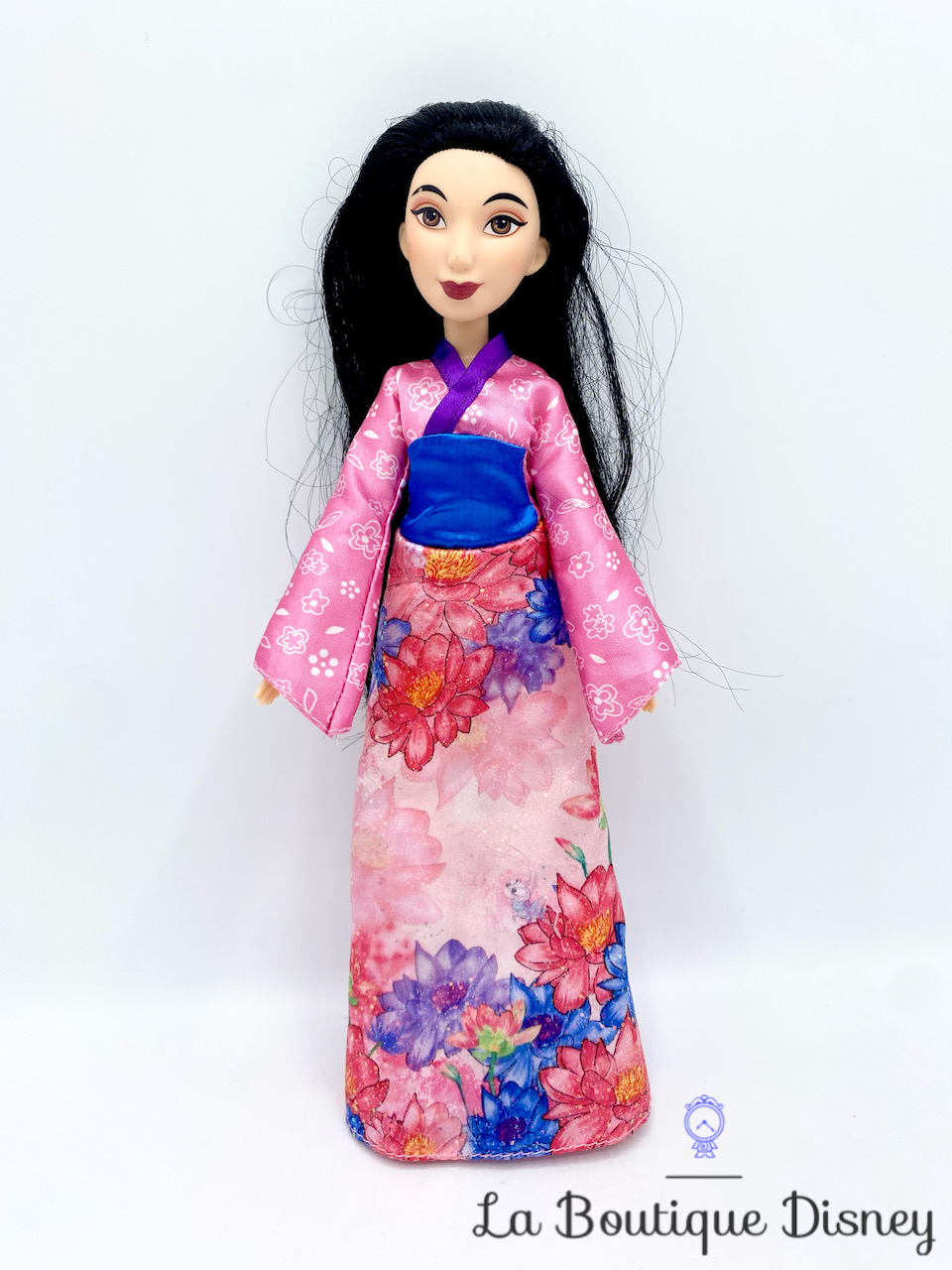 Disney Princesses - Poupée Mulan avec vêtements et accessoires