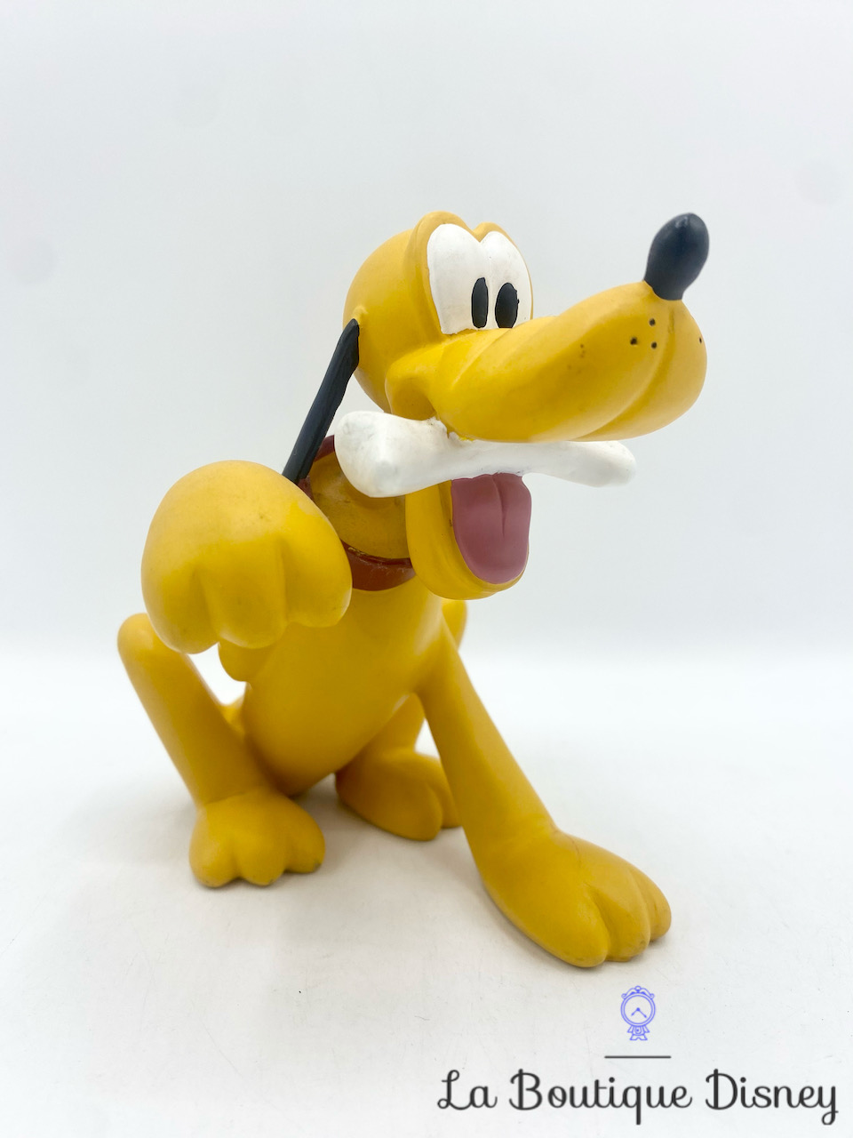 figurine-pluto-démons-et-merveilles-disney-os-chien-jaune-résine-2
