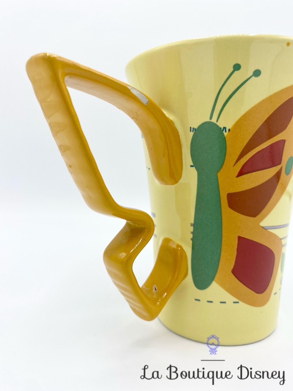 tasse-winnie-lourson-disneyland-paris-mug-disney-jaune-poignee-papillon-4