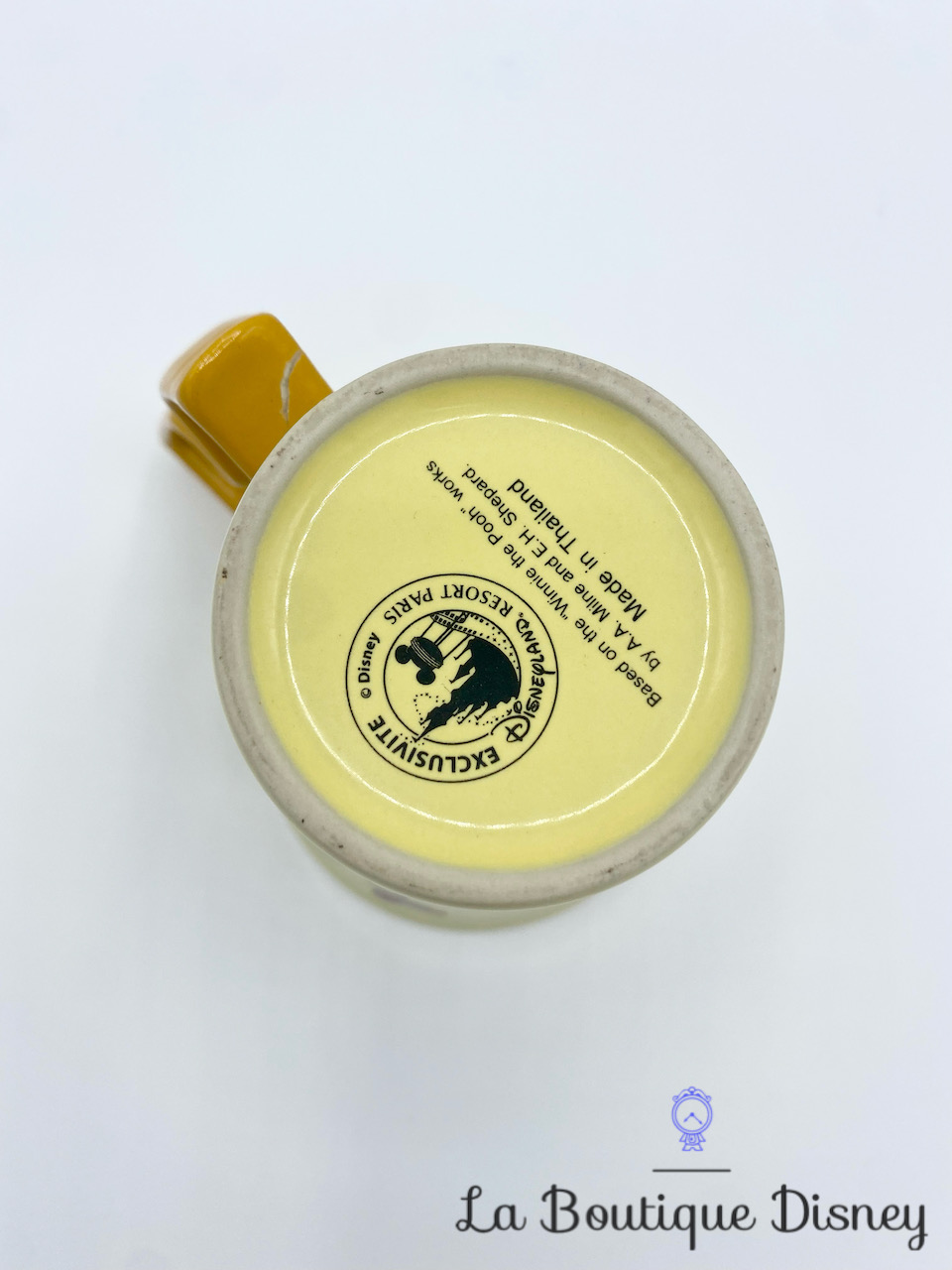 tasse-winnie-lourson-disneyland-paris-mug-disney-jaune-poignee-papillon-6