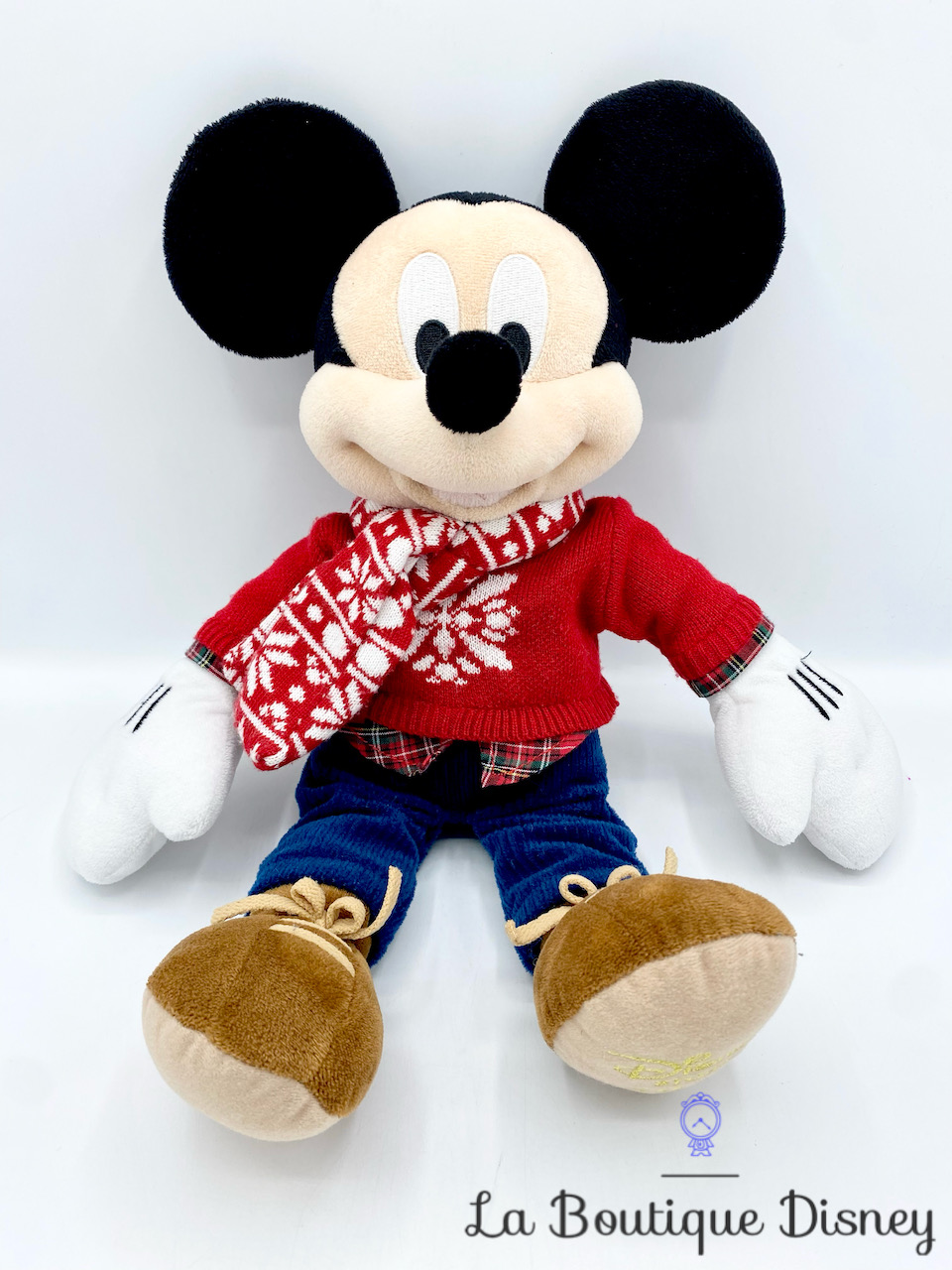 Peluche Mickey Mouse Noël Disney Store 2015 pull rouge écharpe 44 cm