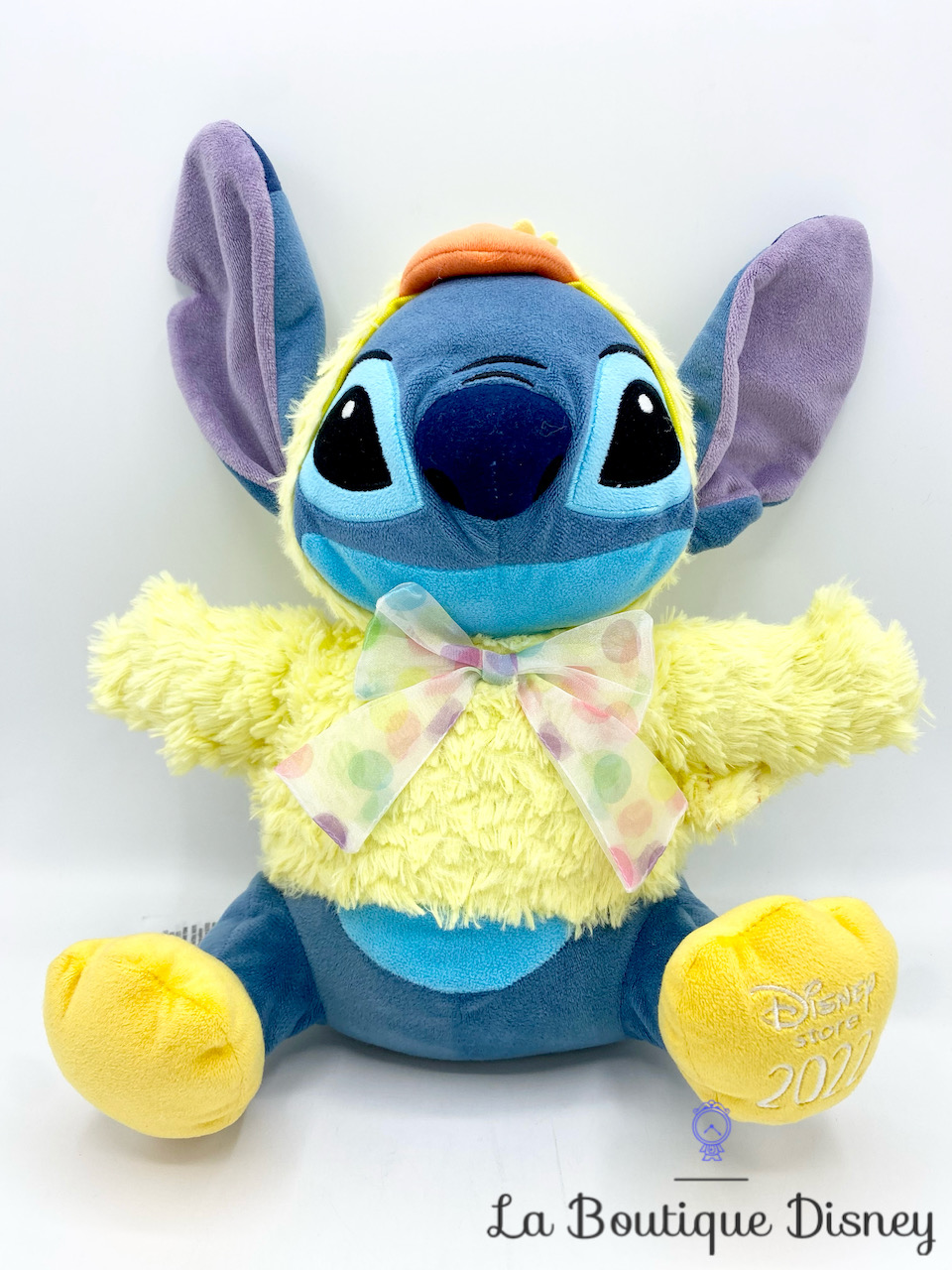 Peluche Stitch Pâques Disney Store 2022 monstre bleu poussin 30 cm