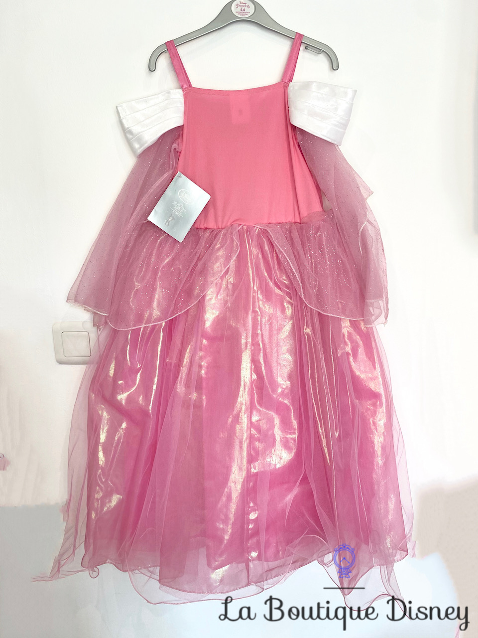 Déguisement Aurore La belle au bois Dormant Disney Store Exclusive taille  7-8 ans robe princesse rose - Déguisements/Taille 7 à 10 ans - La Boutique  Disney