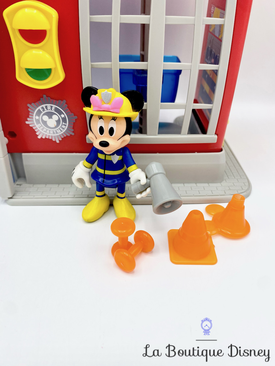 jouet-caserne-de-pompiers-mickey-disney-imc-toys-1