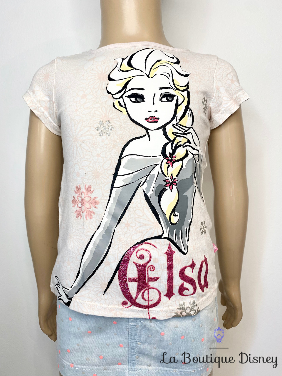 tee-shirt-elsa-la-reine-des-neiges-disney-rose-argent-dessin-4