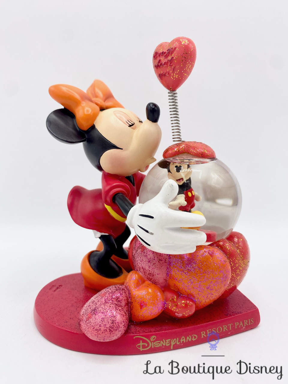 Boule à neige Minnie Mouse Romance Disneyland Disney Snow Globe love Mickey rouge coeur