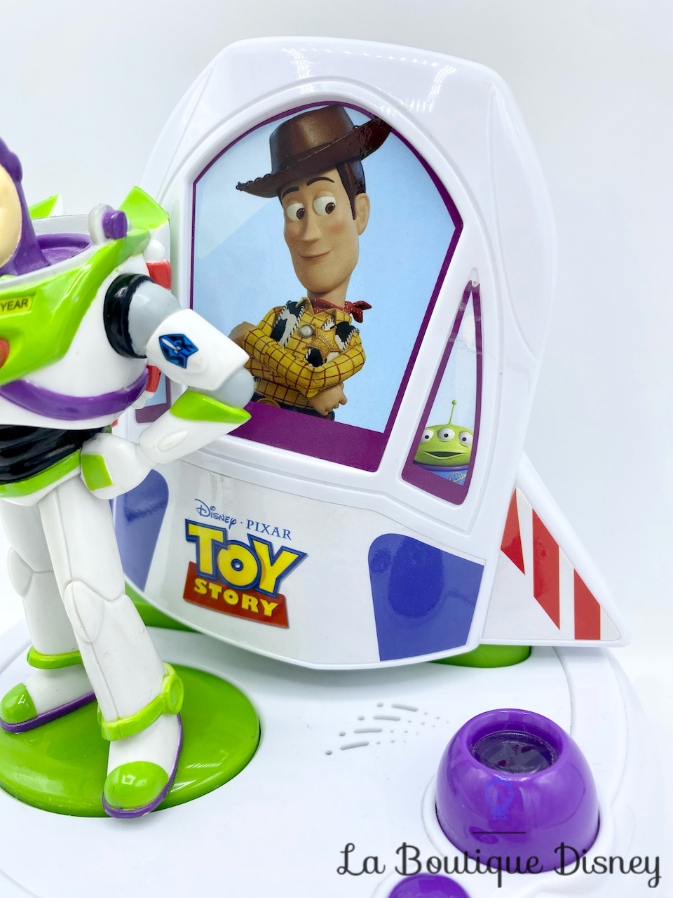 Radio Réveil Buzz l'Éclair Toy Story Lexibook Disney projecteur horloge -  Maison/Réveils et Veilleuses - La Boutique Disney