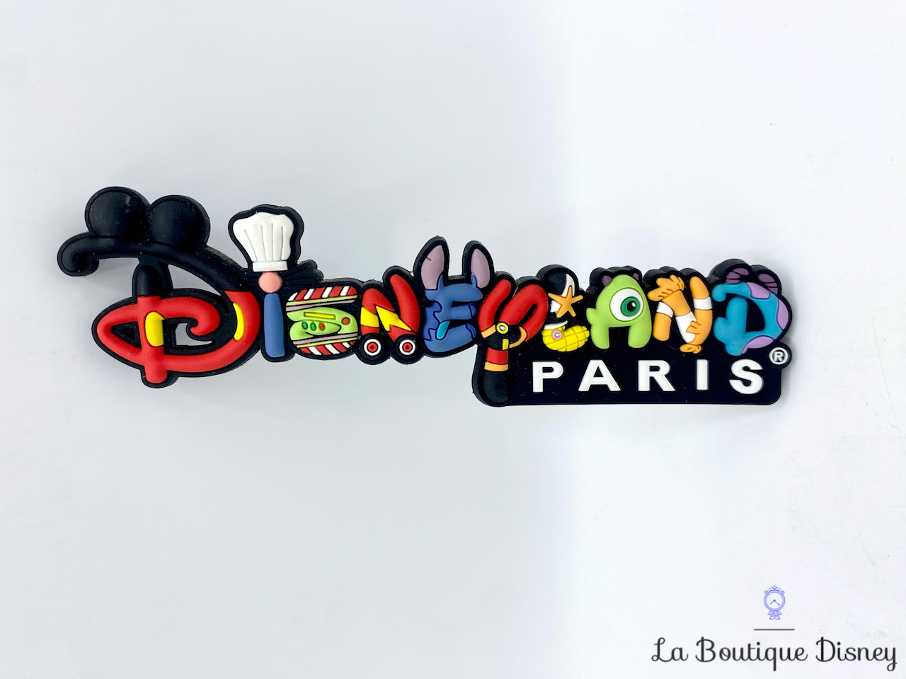 Magnet New Generation Disneyland Paris Disney aimant noir lettres films
