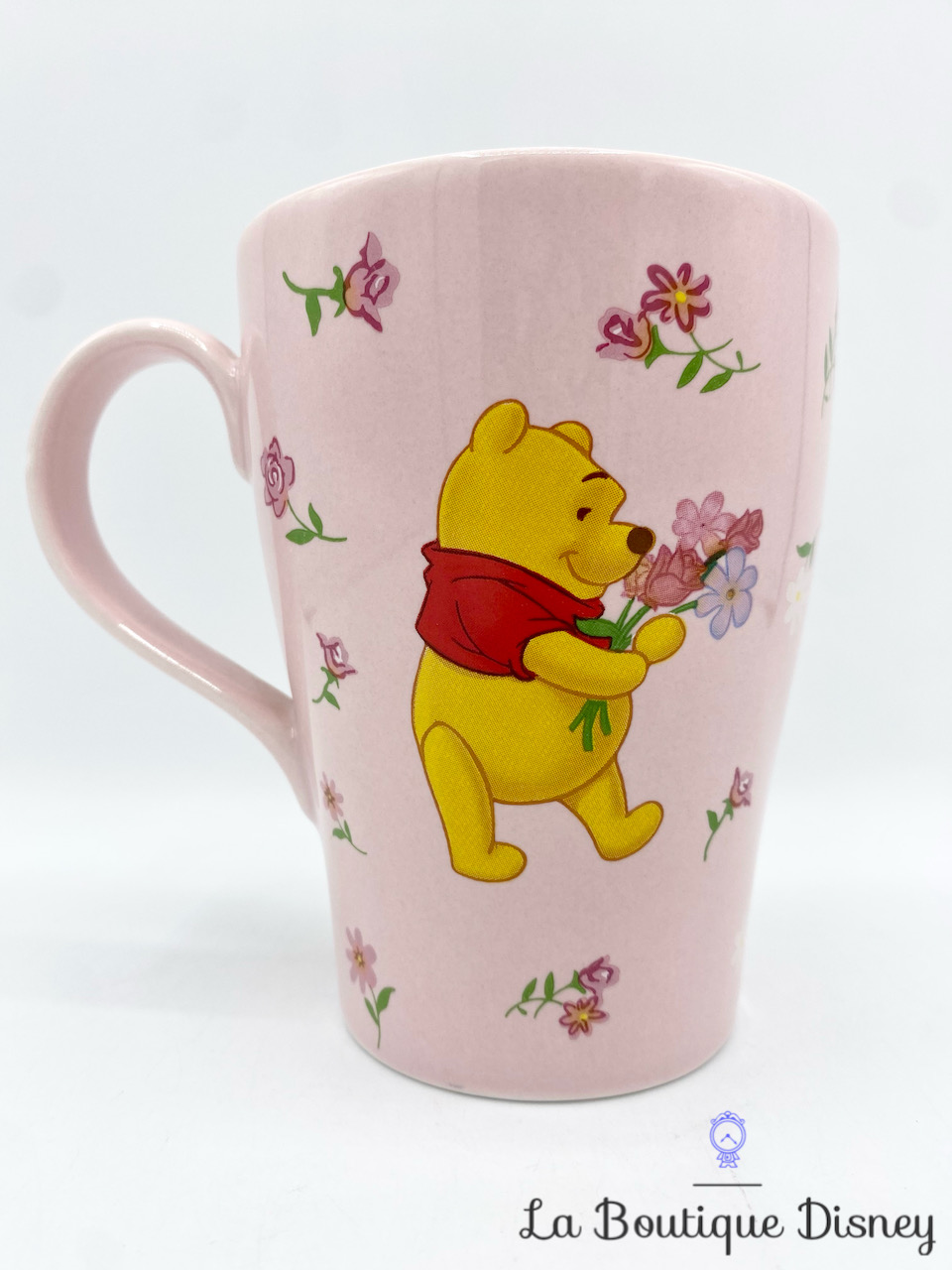 Tasse Winnie l\'ourson fleurs The Disney Store mug bouquet rose