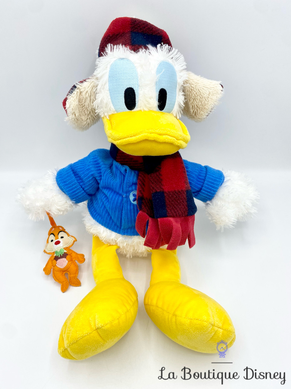 Peluche Donald Noël Disney Parks Disneyland bonnet écharpe doudou Tac 43 cm