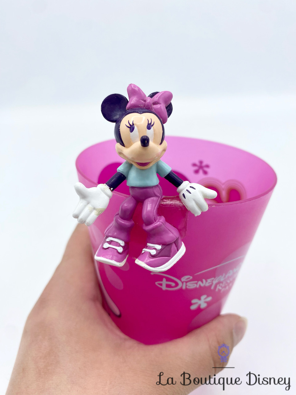 gobelet-plastique-minnie-mouse-figurine-relief-3d-disneyland-disney-rose-plastique-8