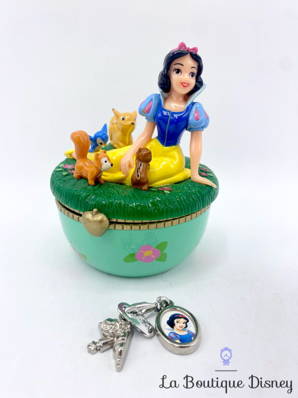 Ancienne Poupée Blanche Neige Disney Mattel (en boîte)