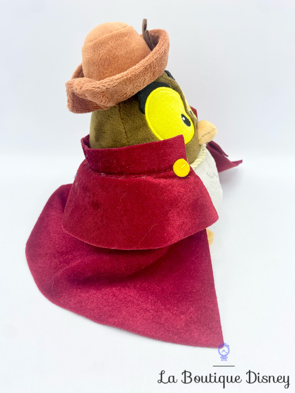 peluche-hibou-prince-philippe-disney-store-la-belle-au-bois-dormant-chapeau-cape-3