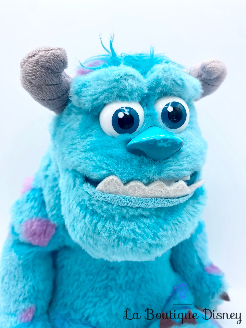 peluche-interactive-sulli-monsters-univerisity-monstre-academy-disney-spin-master-sully-parle-2