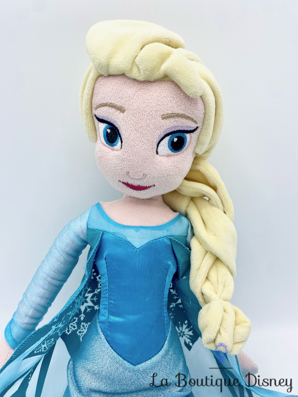 Disney La Reine Des Neiges - Peluche Elsa 25cm avec son – LatifeStore