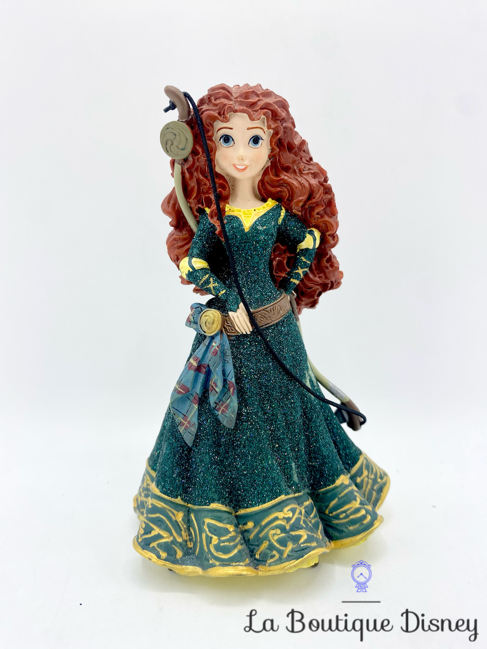 Figurine résine Mérida Rebelle Disneyland Paris Disney princesse paillettes 13 cm
