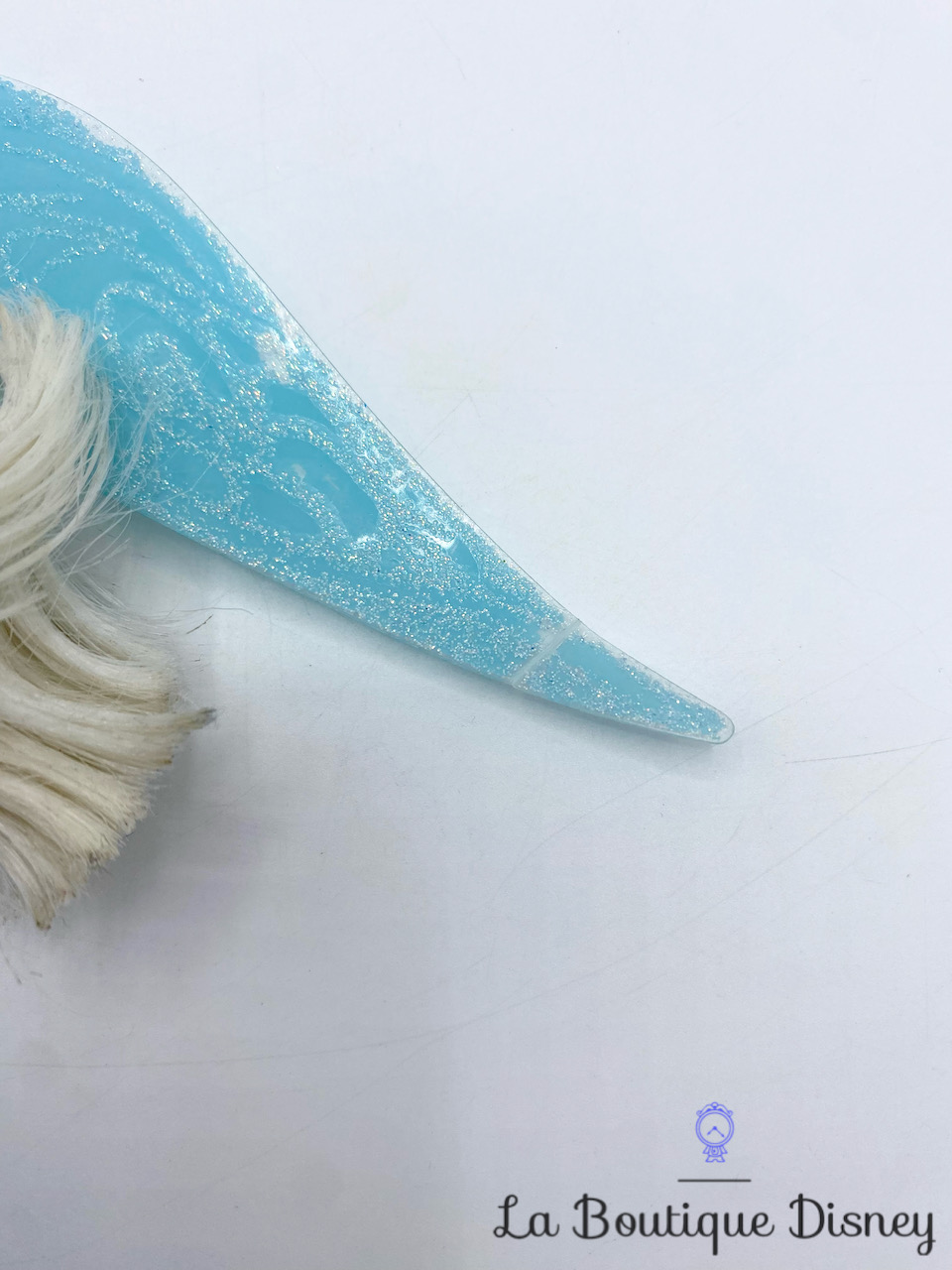 poupée-cristal-disney-fairies-the-disney-store-fée-bleu-blanc-ailes-5