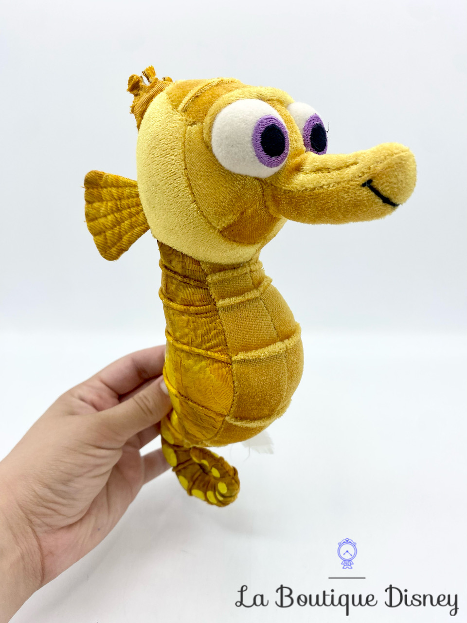 Peluche Hippo Sheldon Le monde de Némo Disney Store hippocampe jaune 24 cm