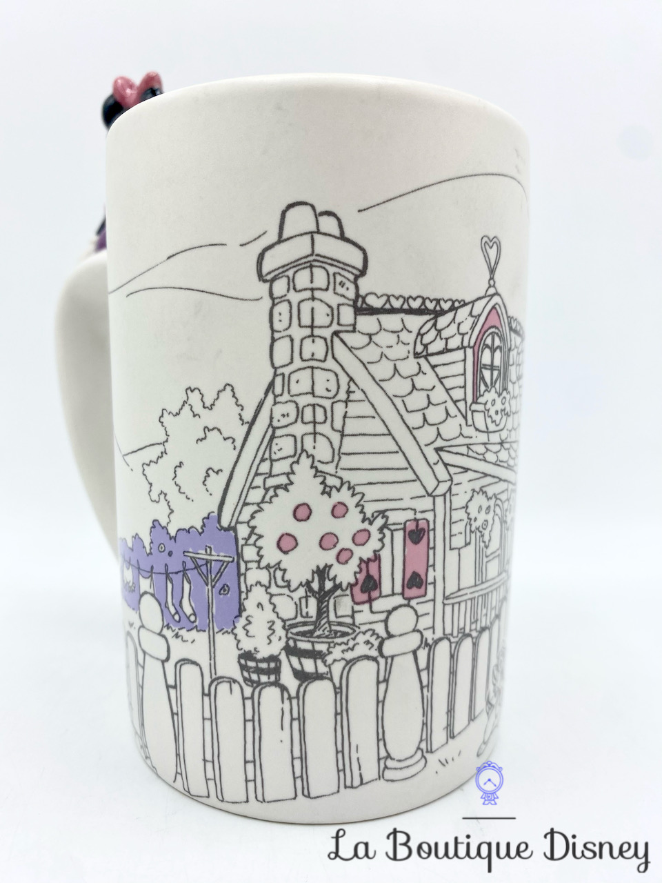 tasse-maison-minnie-mouse-daisy-dessin-disney-parks-mug-rose-relief-3D-2