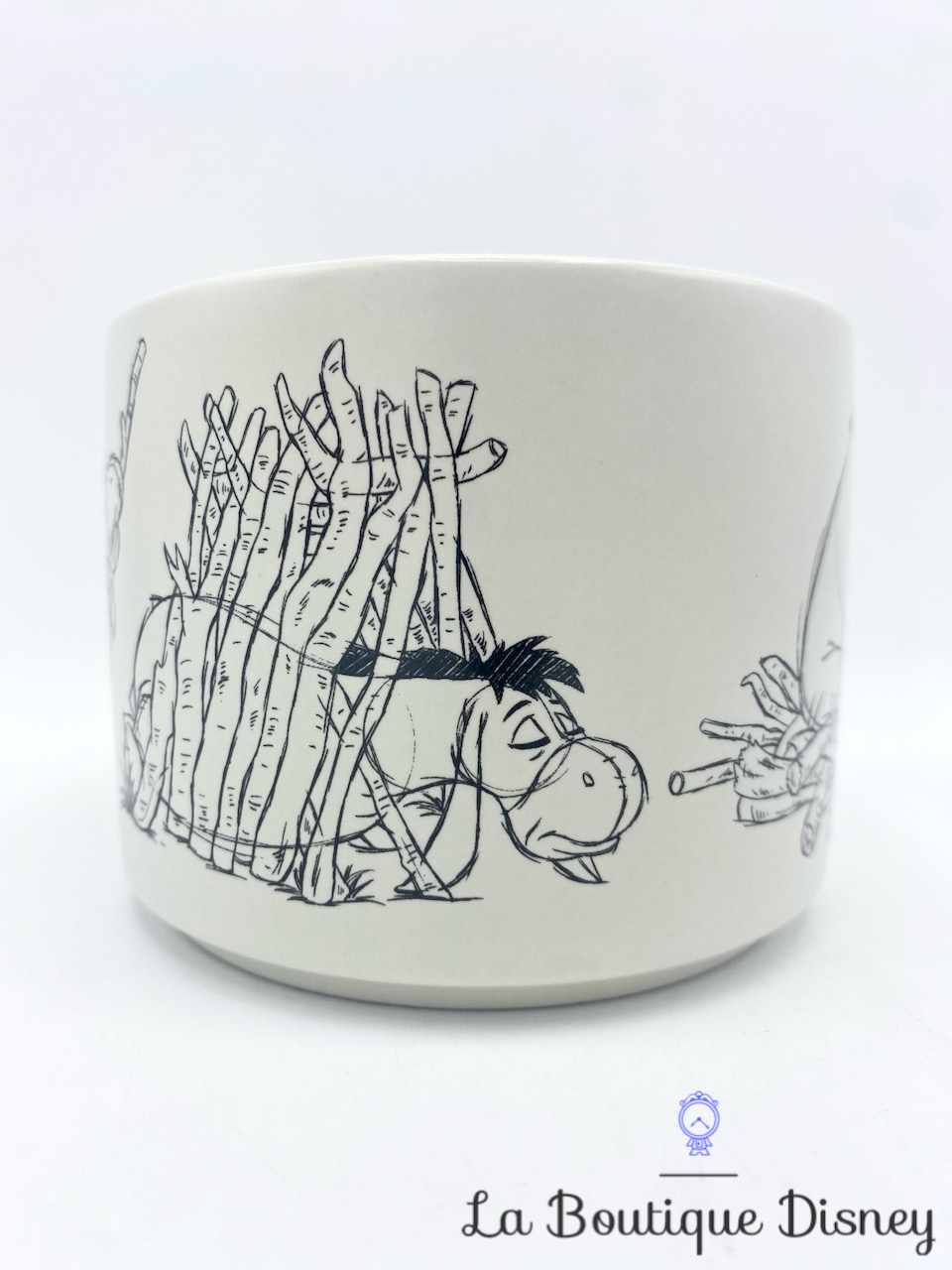 tasse-croquis-bourriquet-disney-store-mug-violet-winnie-ourson-dessin-esquisse-1