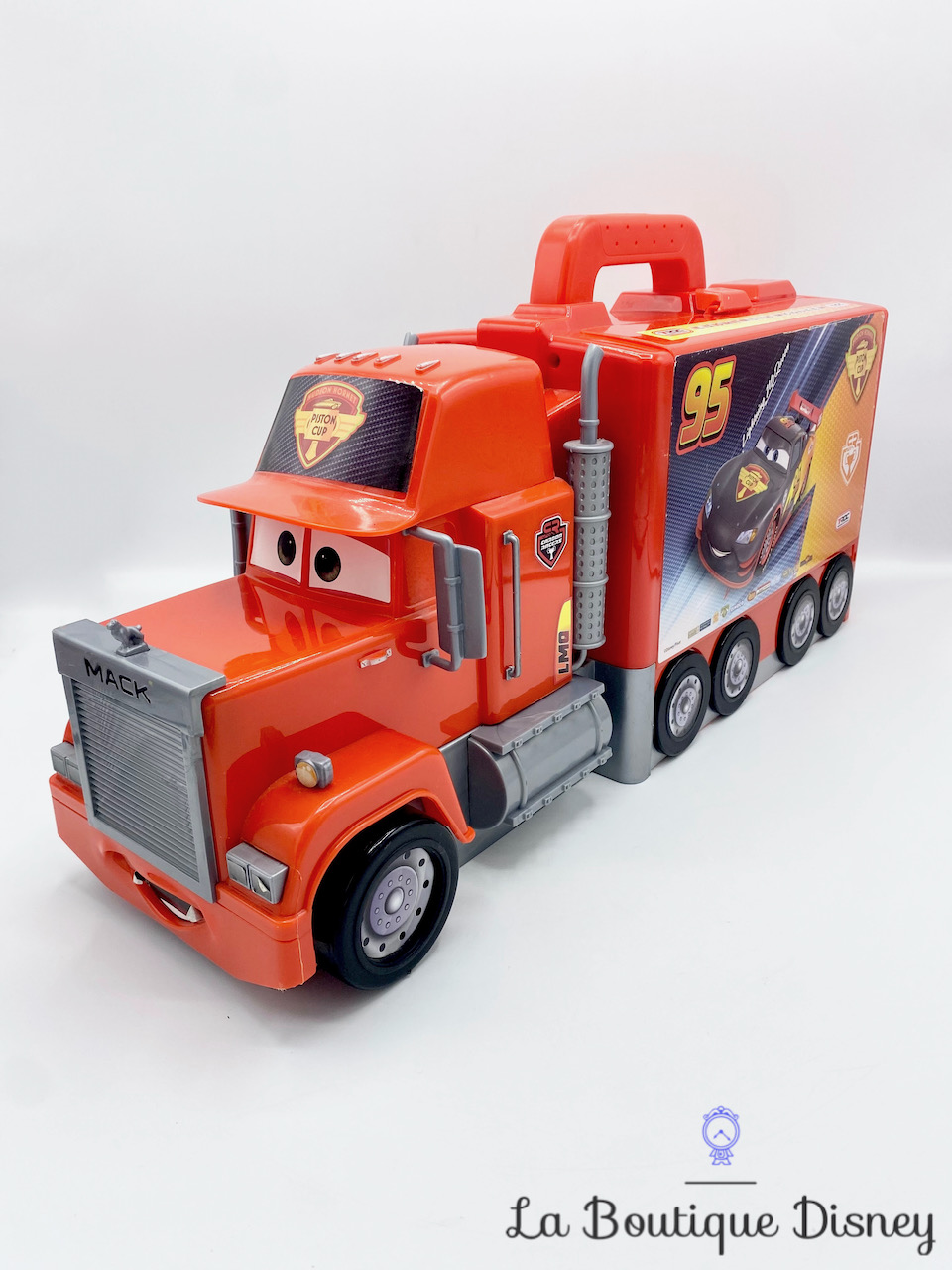 Jouet Camion Mack Truck Carbone Cars Disney Smoby Flash McQueen rouge