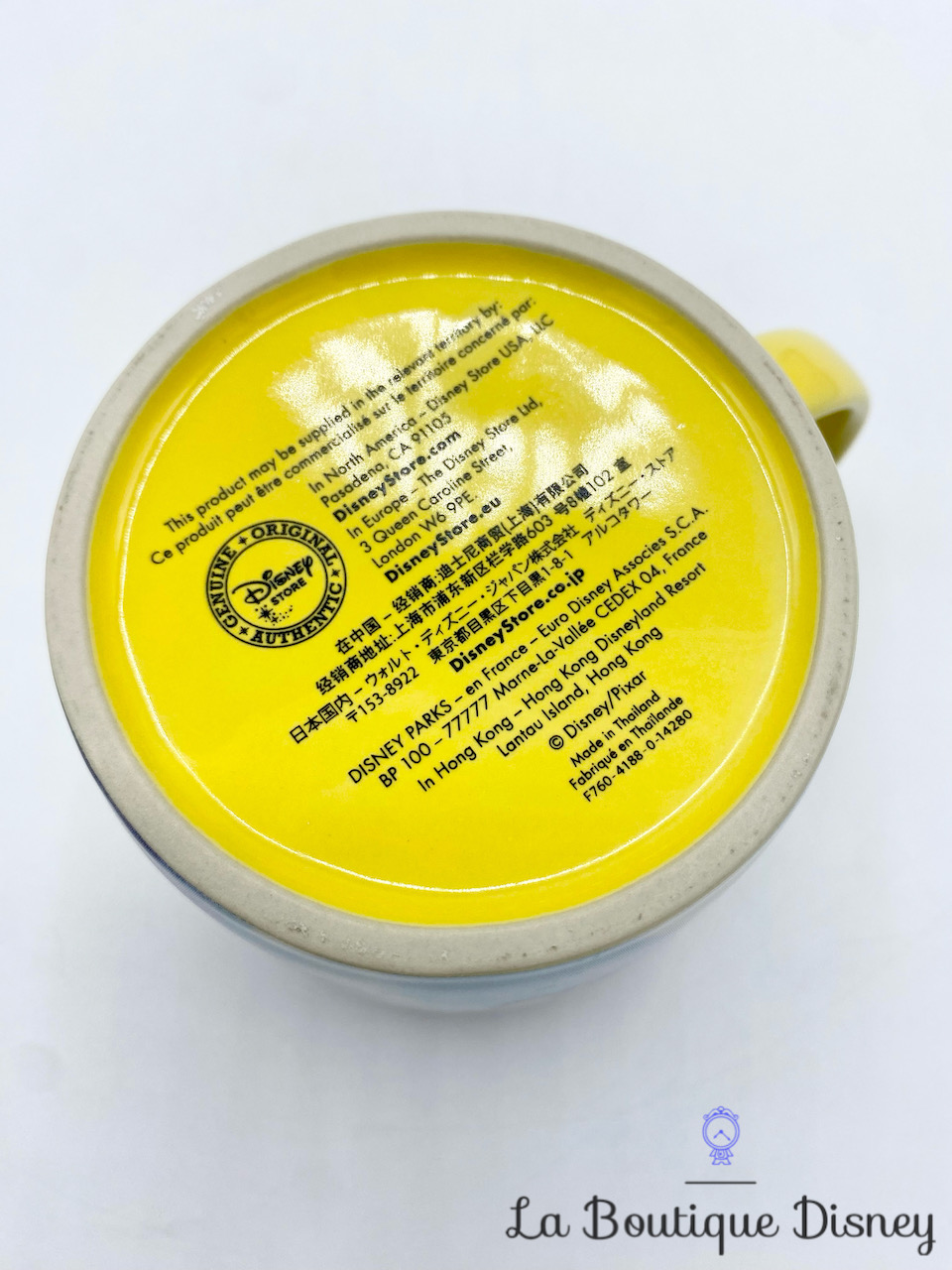tasse-buzz-éclair-not-just-a-toy-disney-store-mug-toy-story-jaune-4