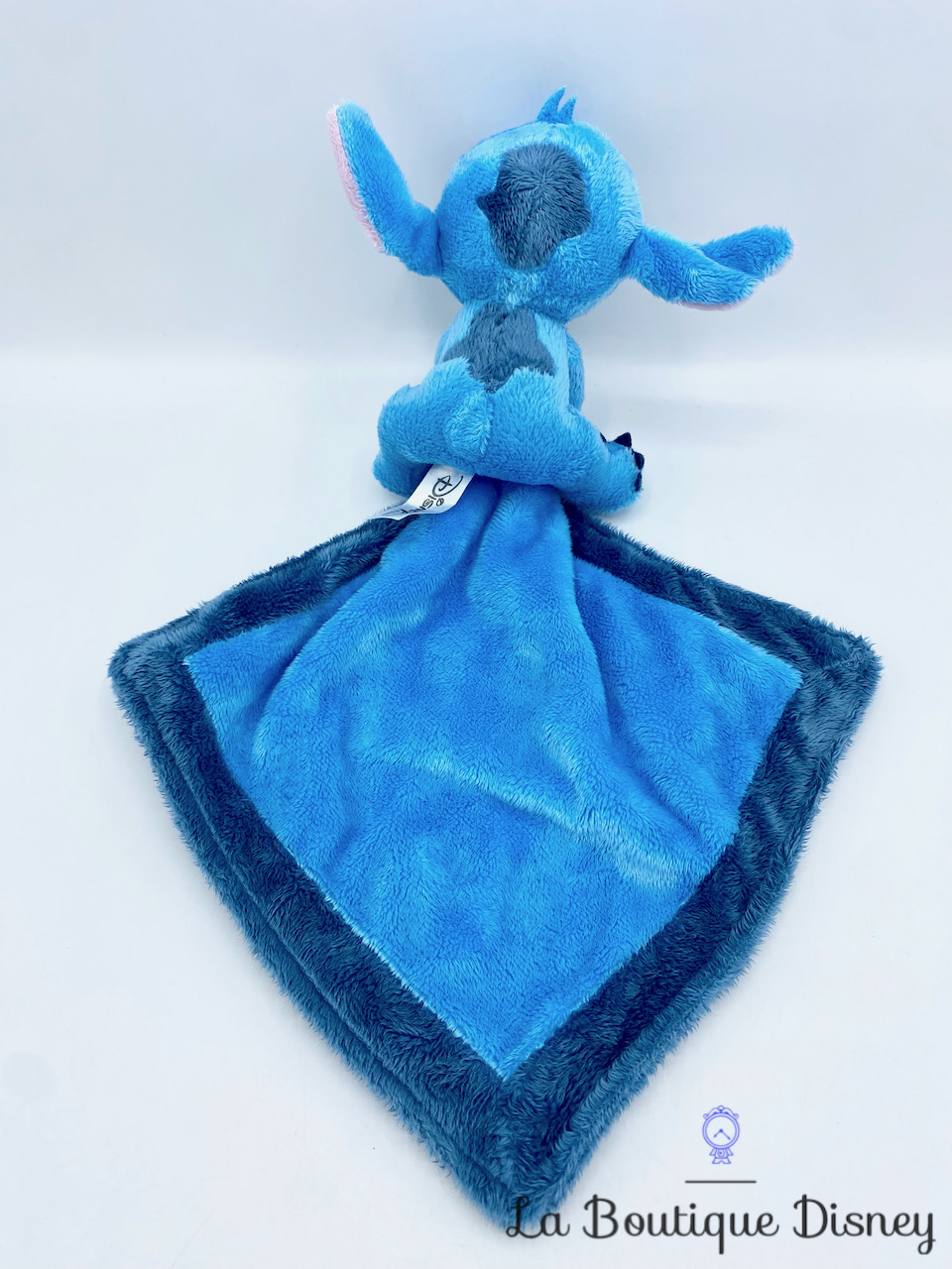peluche-doudou-stitch-disney-carré-bleu-5