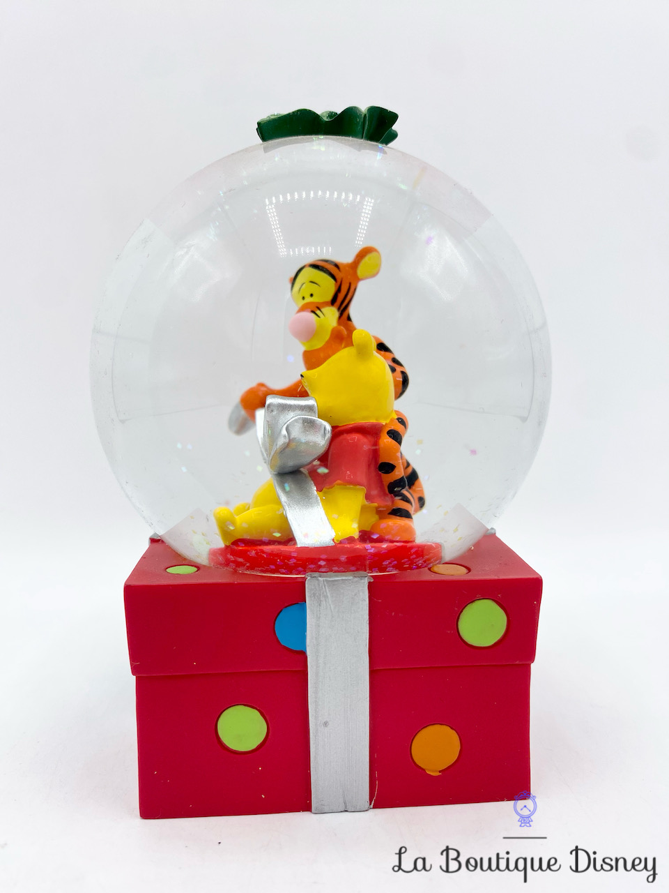 boule-a-neige-winnie-tigrou-noel-2008-disney-store-exclusive-snow-globe-cadeau-7
