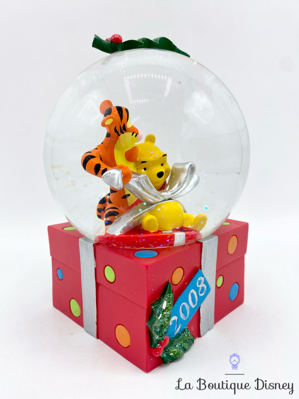 boule-a-neige-winnie-tigrou-noel-2008-disney-store-exclusive-snow-globe-cadeau-11