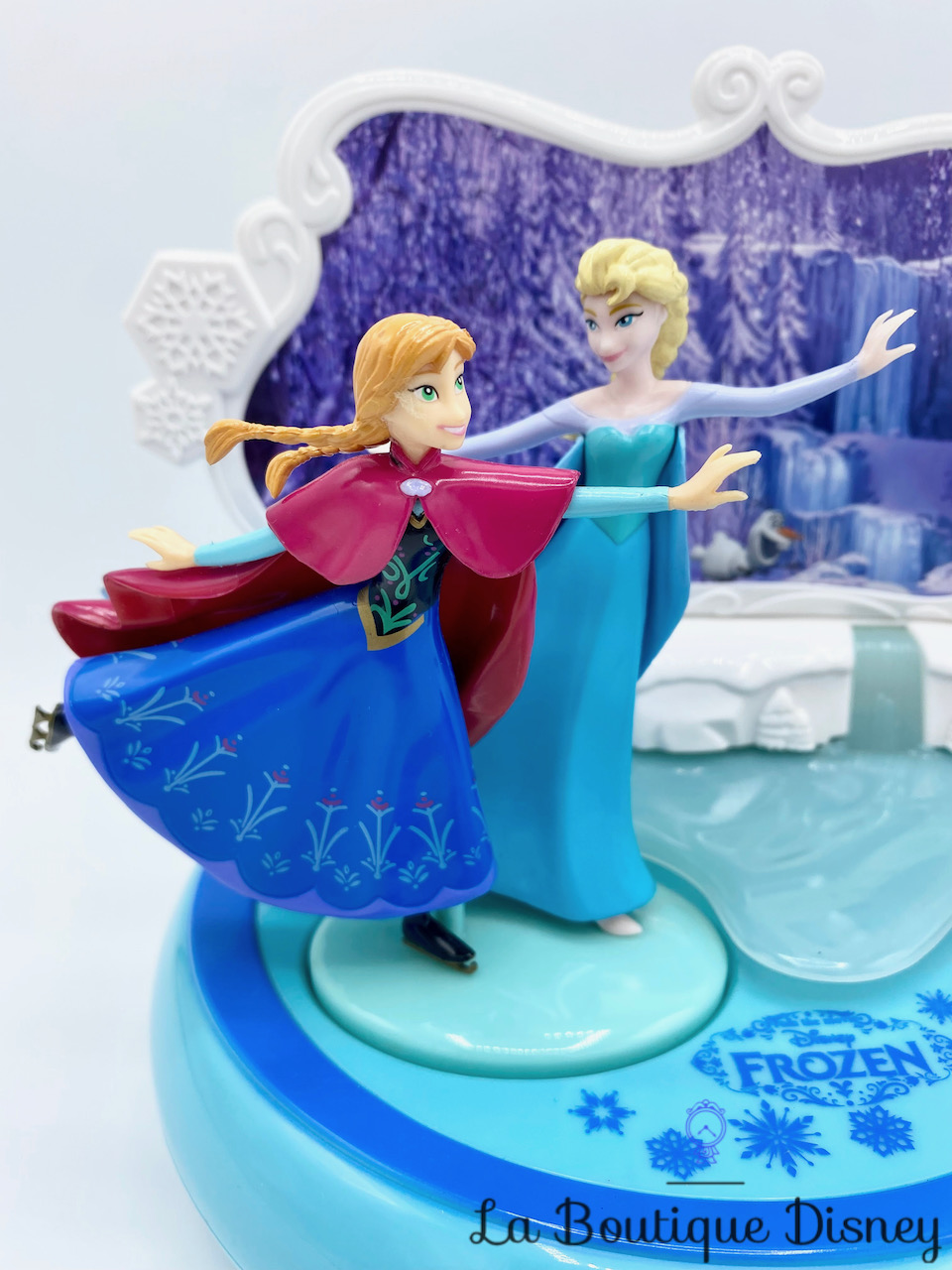 Réveil numérique carré Disney la reine des neiges - bleu - 8x8x8cm