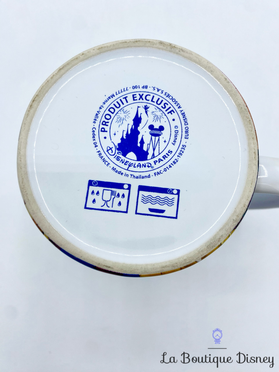 tasse-mickey-minnie-dingo-ville-paris-disneyland-mug-disney-tour-eiffel-bleu-parisien-4