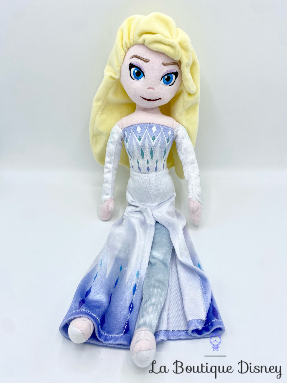 Poupée chiffon Elsa La reine des neiges 2 Disney Parks 2019 Disneyland peluche robe blanche 50 cm