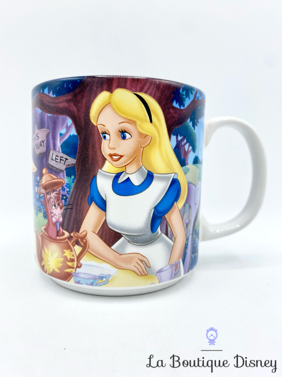Tasse scène Alice au Pays des Merveilles Disney Store Classics 2003 mug scènes film thé
