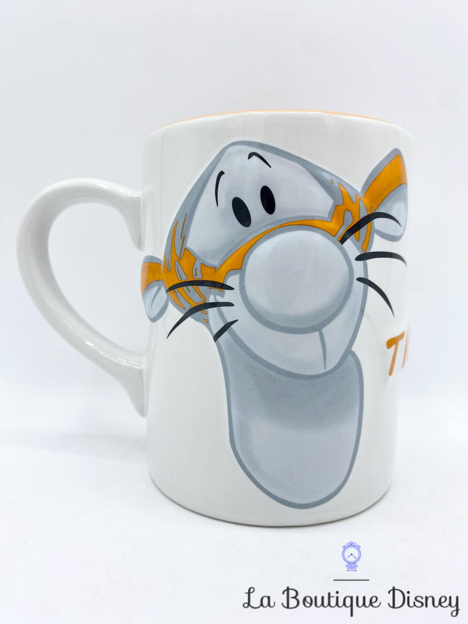 Tasse Tigrou Tigger Disney Store mug Winnie l\'ourson blanc tête relief 3D