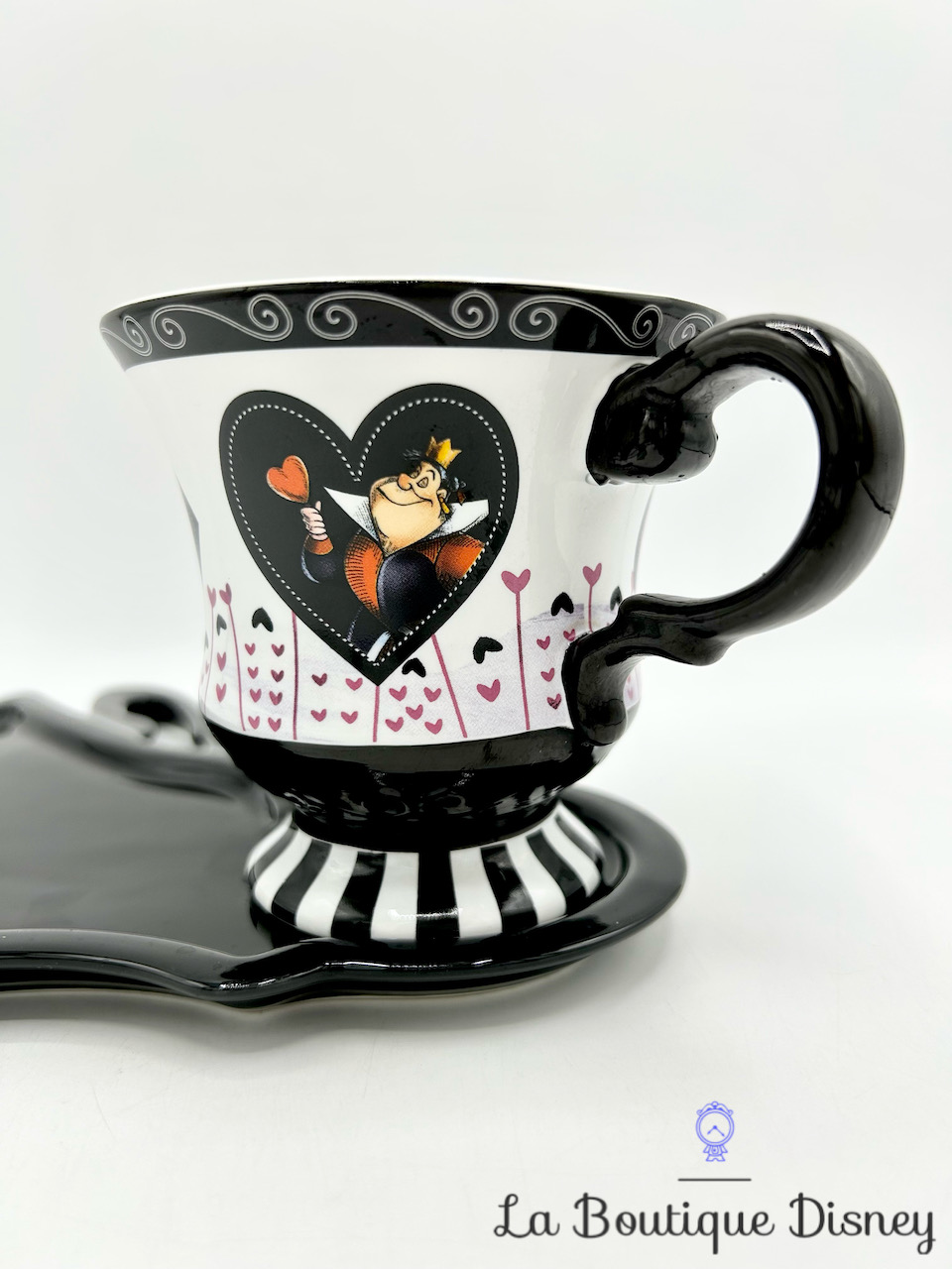 tasse-alice-au-pays-des-merveilles-soucoupe-thé-disneyland-paris-mug-disney-noir-blanc-cartes-7