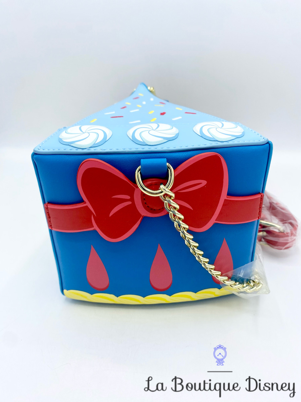 sac-bandoulière-gateau-blanche-neige-disney-loungefly-cake-cosplay-5