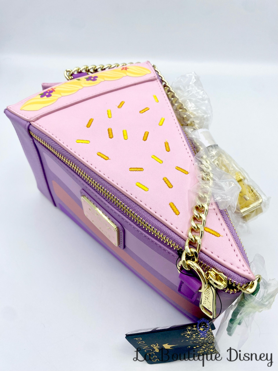 sac-bandoulière-gateau-raiponce-disney-loungefly-cake-cosplay-5